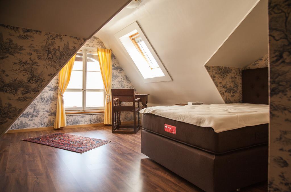 Hotel Les Vieux Toits Neuchâtel Dış mekan fotoğraf