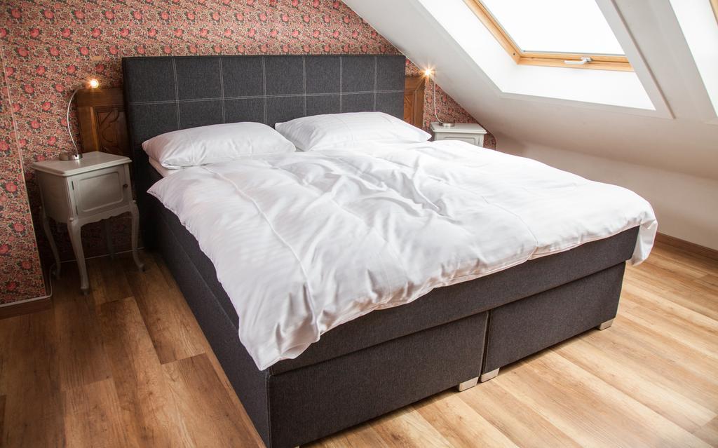 Hotel Les Vieux Toits Neuchâtel Dış mekan fotoğraf